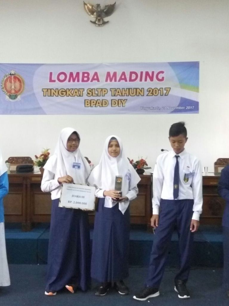 MUSAGO JUARA LOMBA MADING